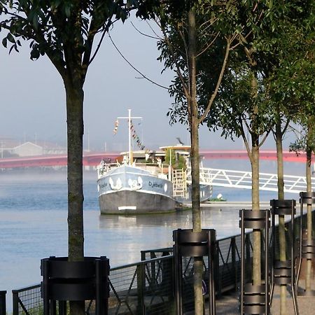 Peniche Djebelle Hotell Bayonne Exteriör bild